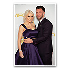 Kenzie Taylor, Seth Gamble